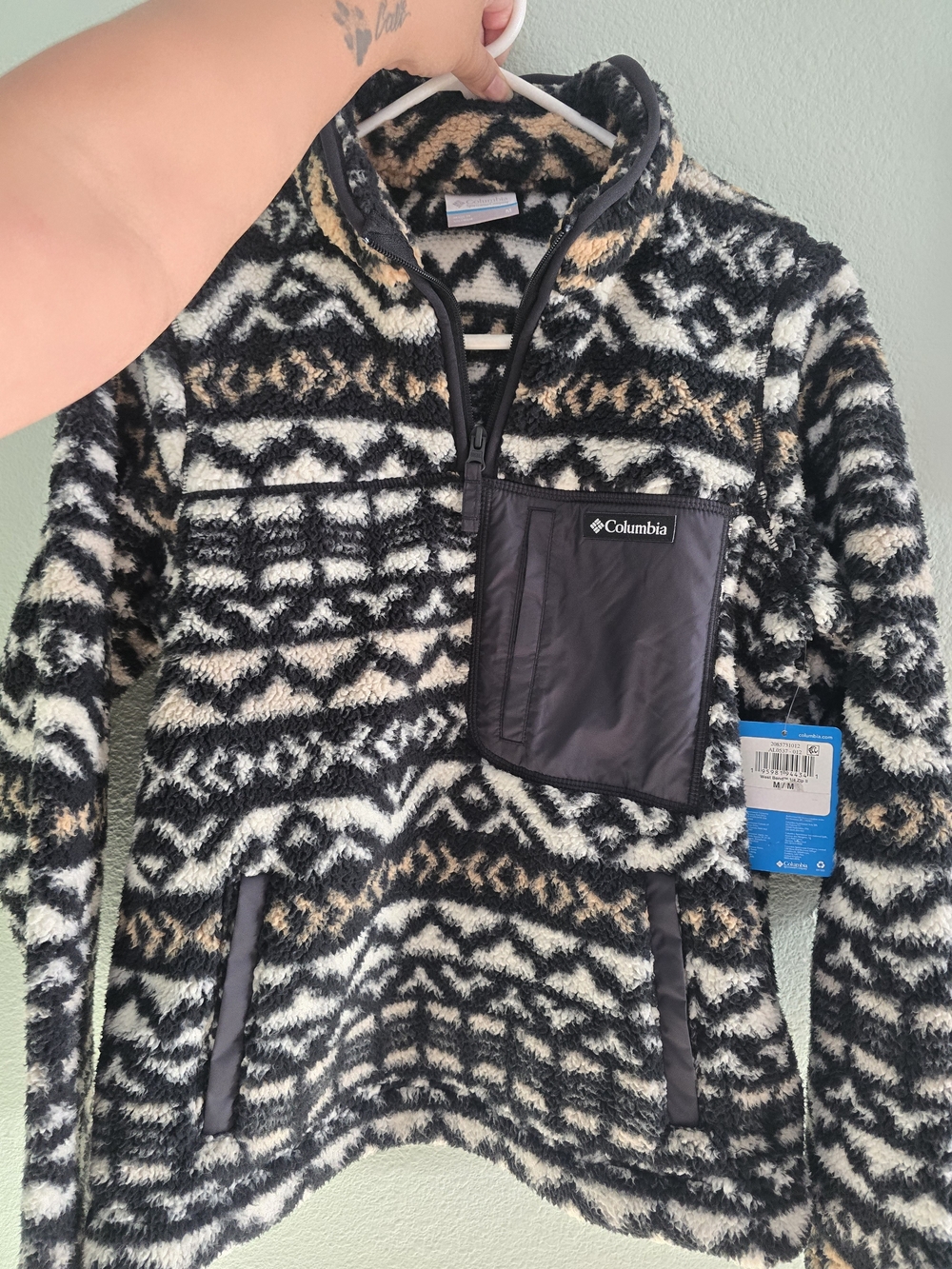Columbia Women's Black, White & Tan Patterned Fleece Pullover